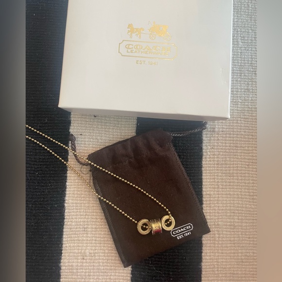 Coach Necklace - Picture 2 of 3